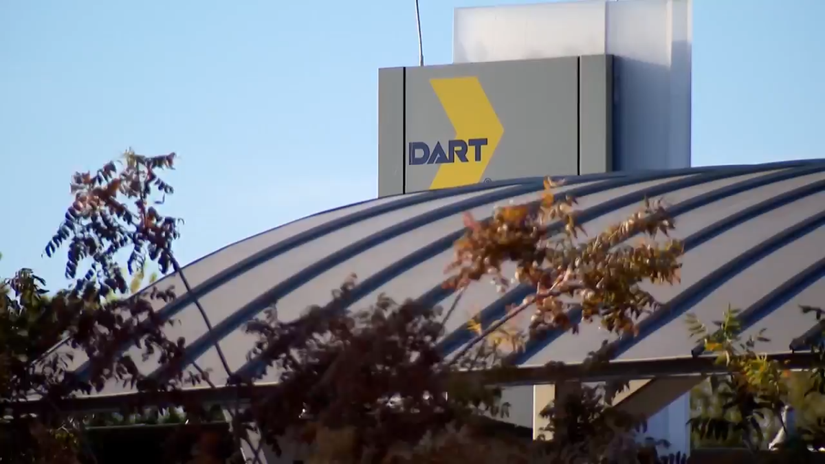 Addison and Park Cities Vote on Leaving DART Transit