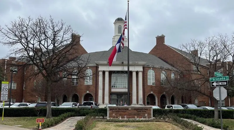 New Principals Named for McCulloch and Highland Park Middle School
